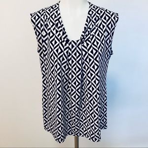 Sleeveless blouse